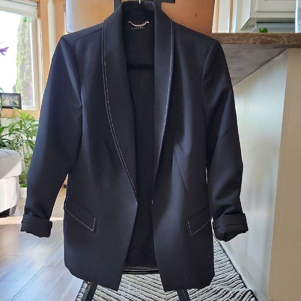 Elegant Black Blazer by TTahari